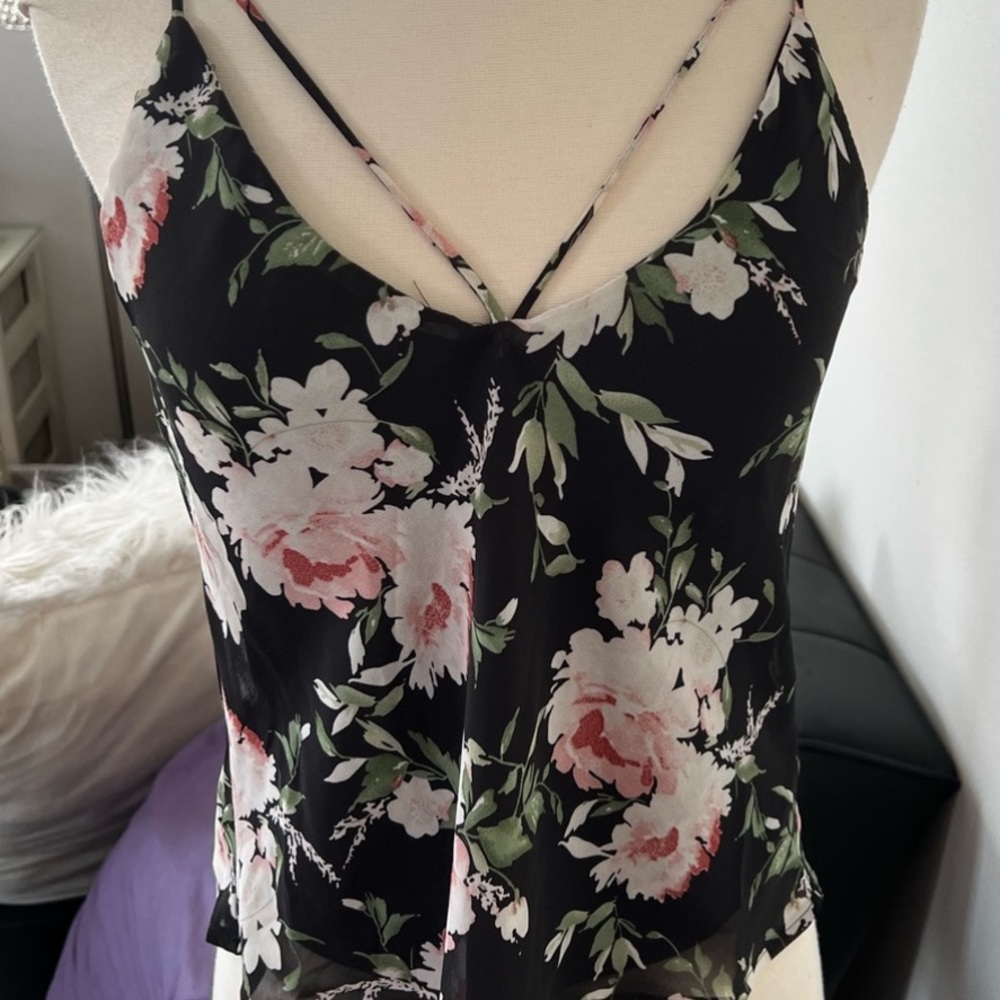 Lulu’s Strappy Floral Print Cami Top - Picture 4 of 9